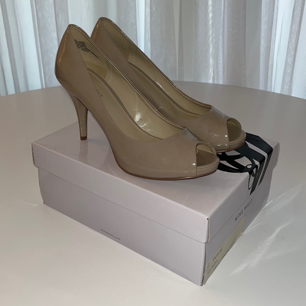 Nine West Peep Toe Heel